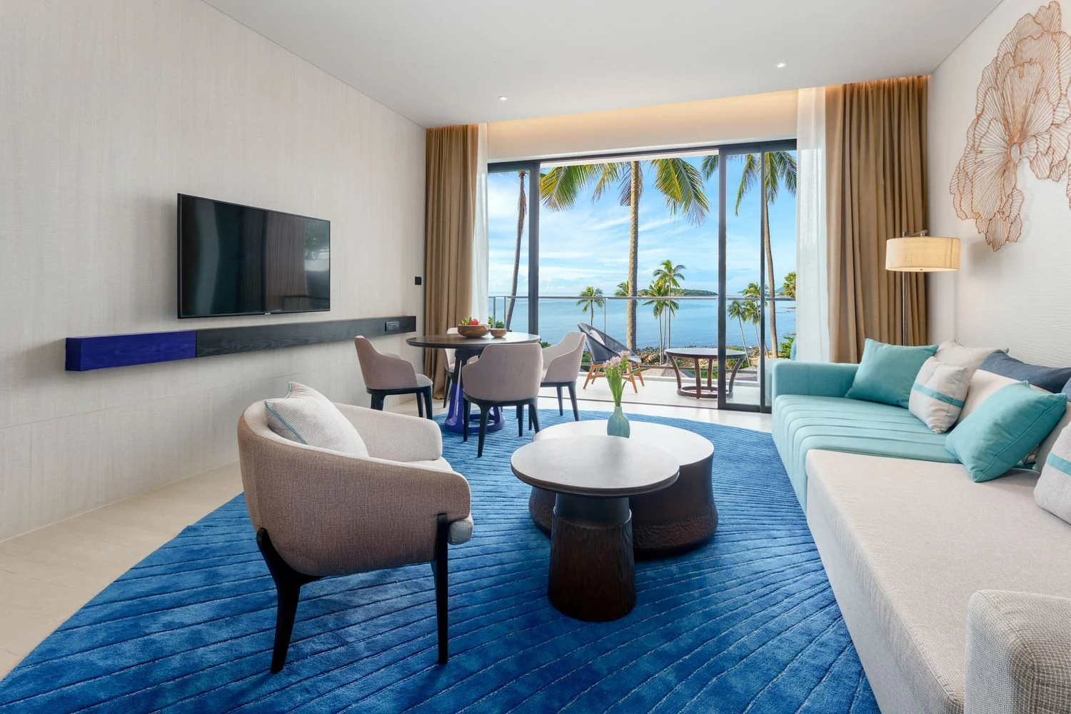 Hyatt Regency executive suite