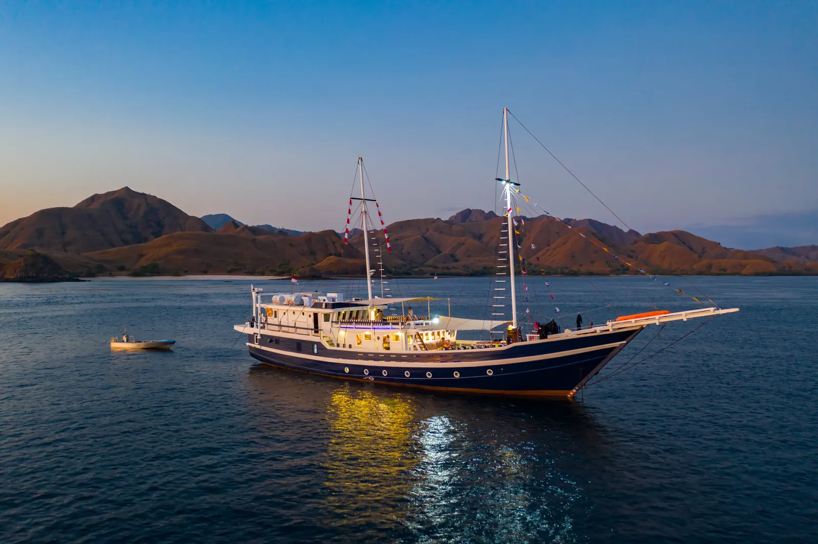 Liveaboard yacht Seahorse, aerial view at dusk, Komodo