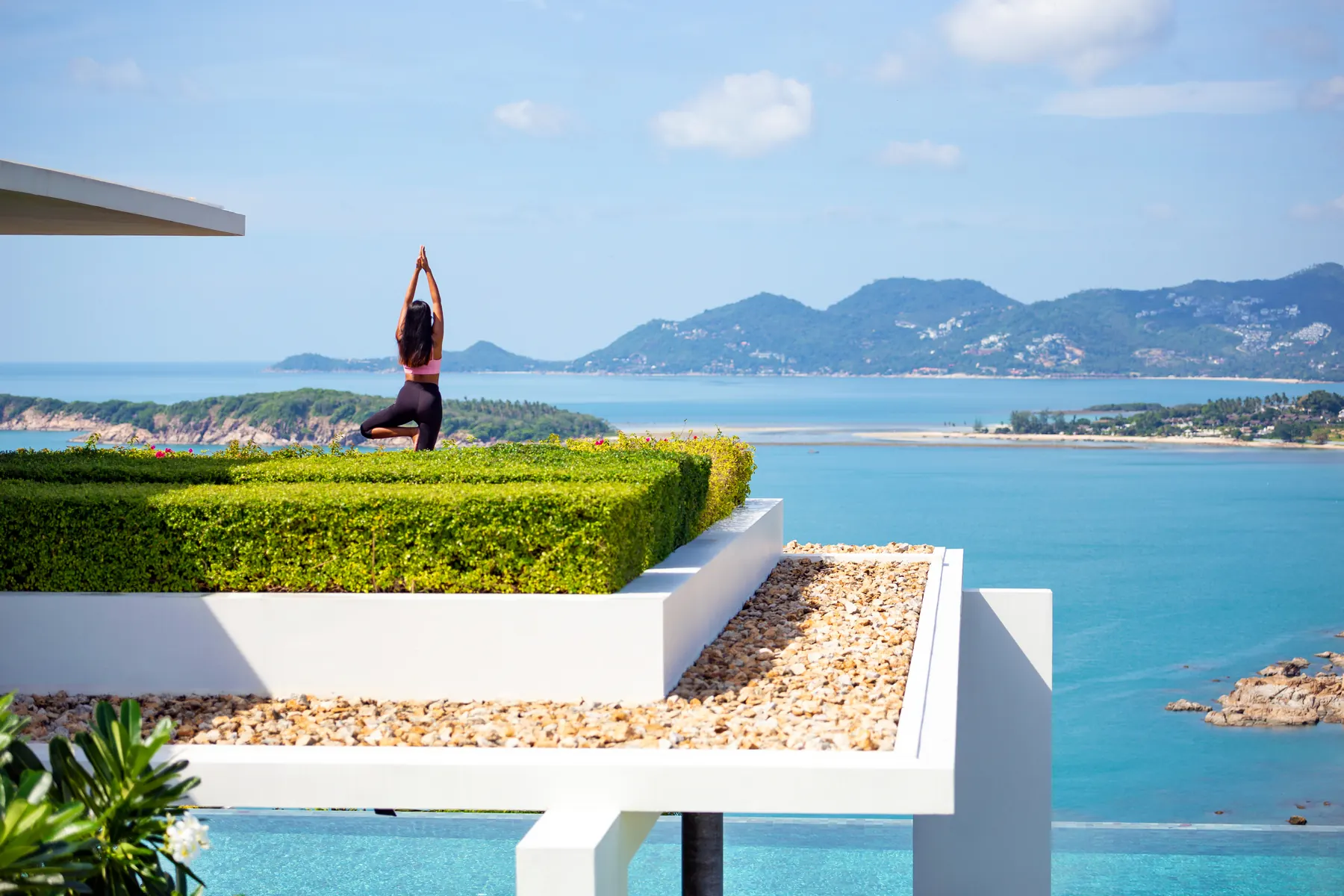 Villa 28 yoga platform
