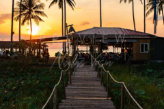 Local restaurant on the beach I Talay in Taling Ngam